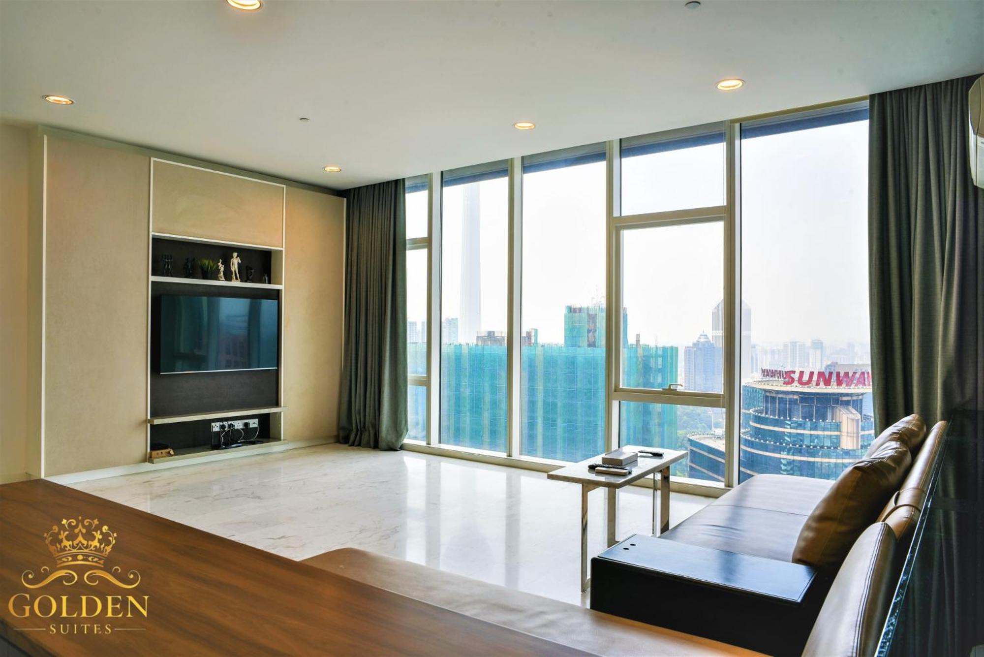 Golden Suites At Platinum Klcc Kuala Lumpur Exterior photo